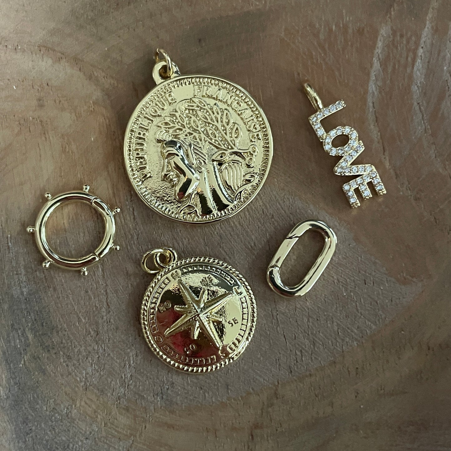 Coin pendant XL