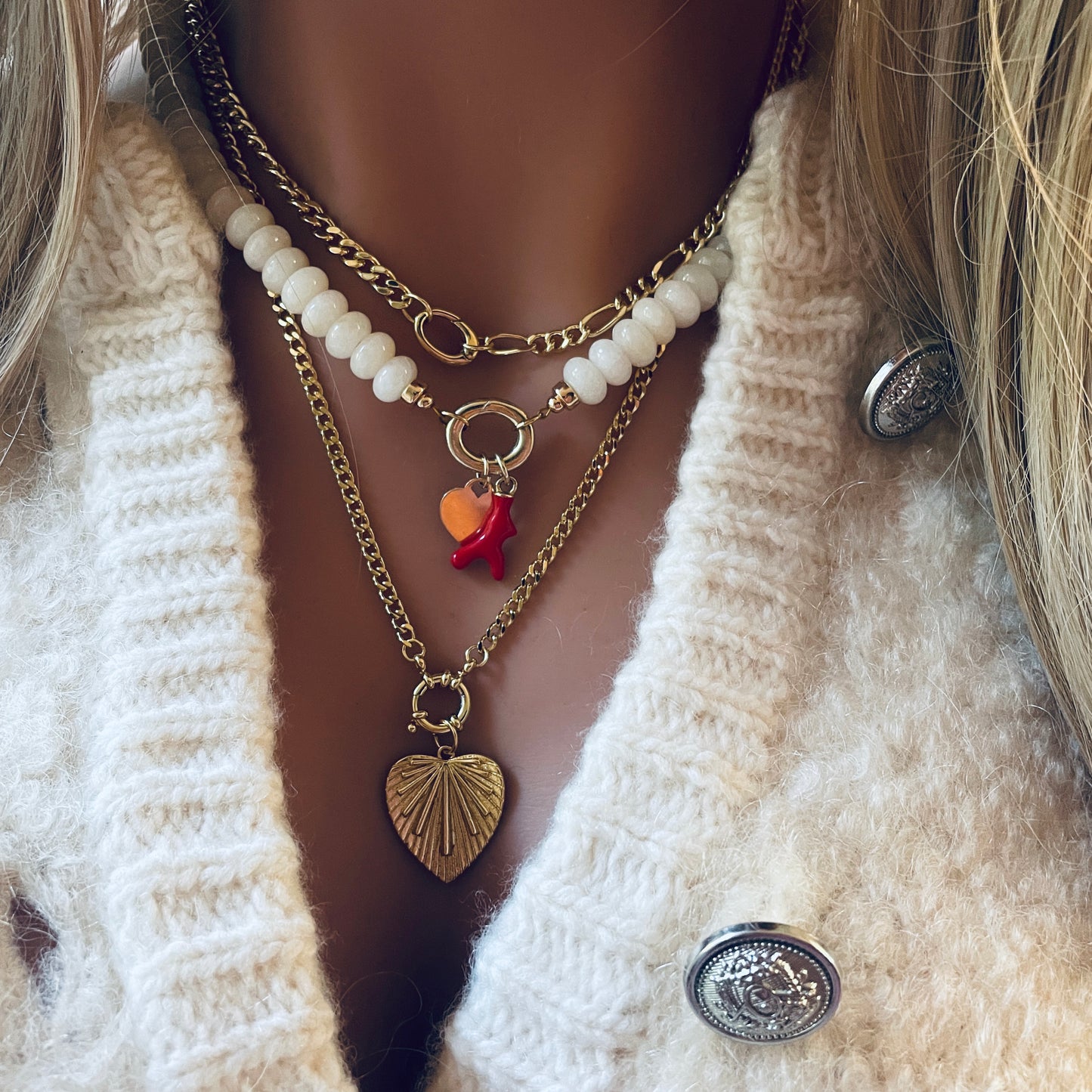 Neve necklace