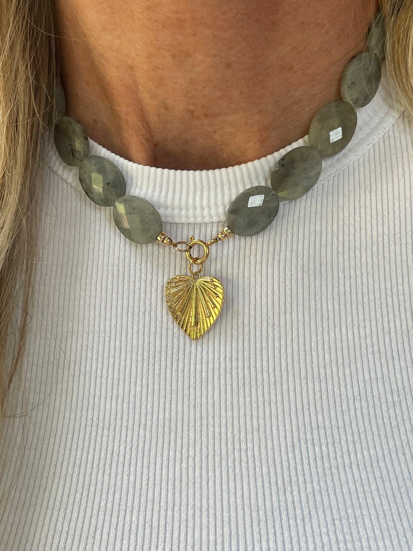 Ketting Simona