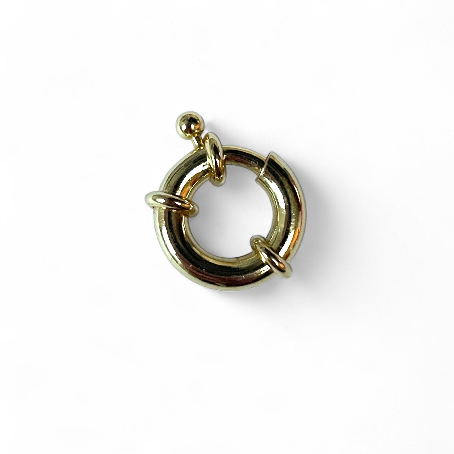 Connector medium