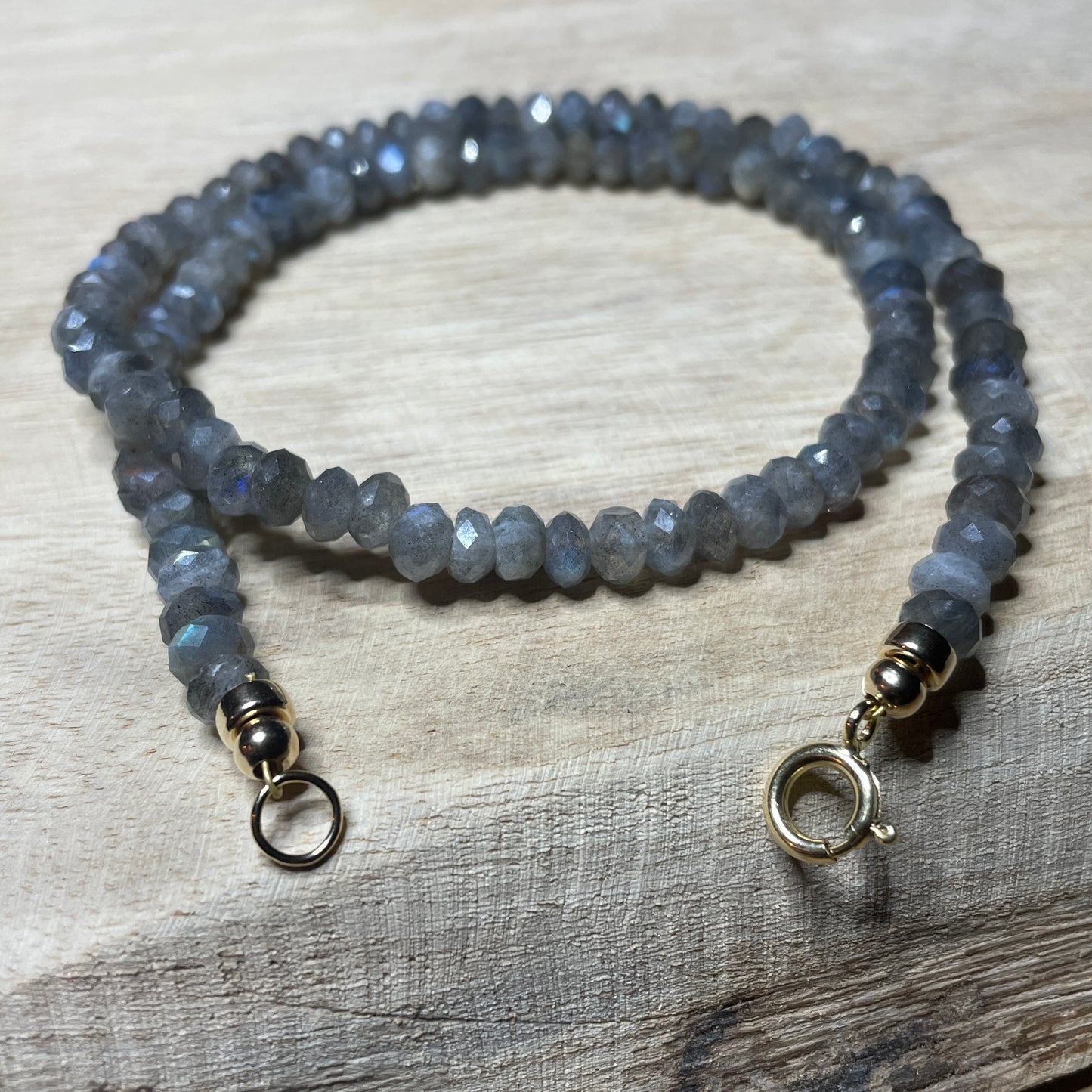 Labradorite Grigio necklace (stones 6mm)