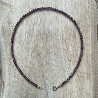 Viola necklace