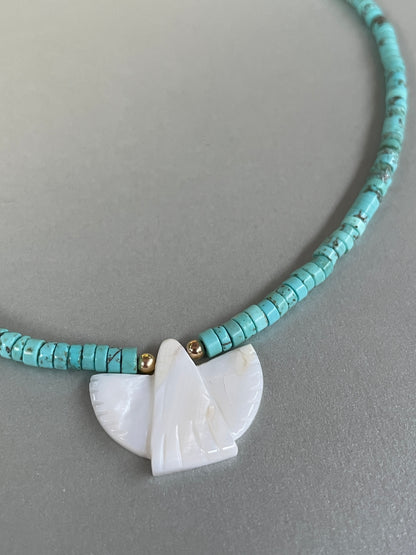 Ketting Angela